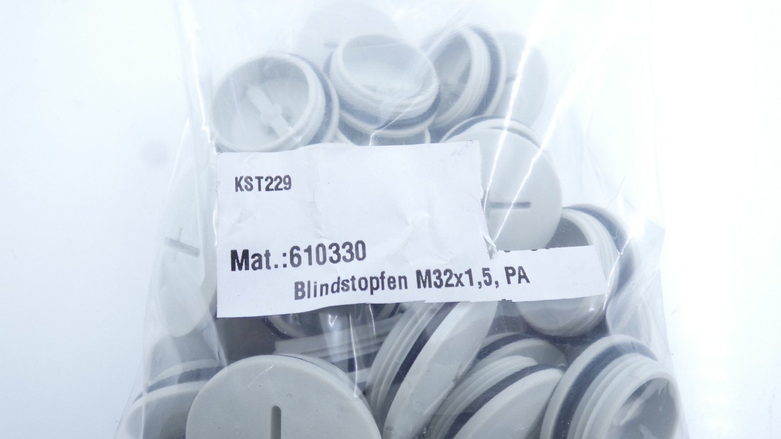 15 Stück Blindstopfen 610330 M32x1,5 PA – Bild 7