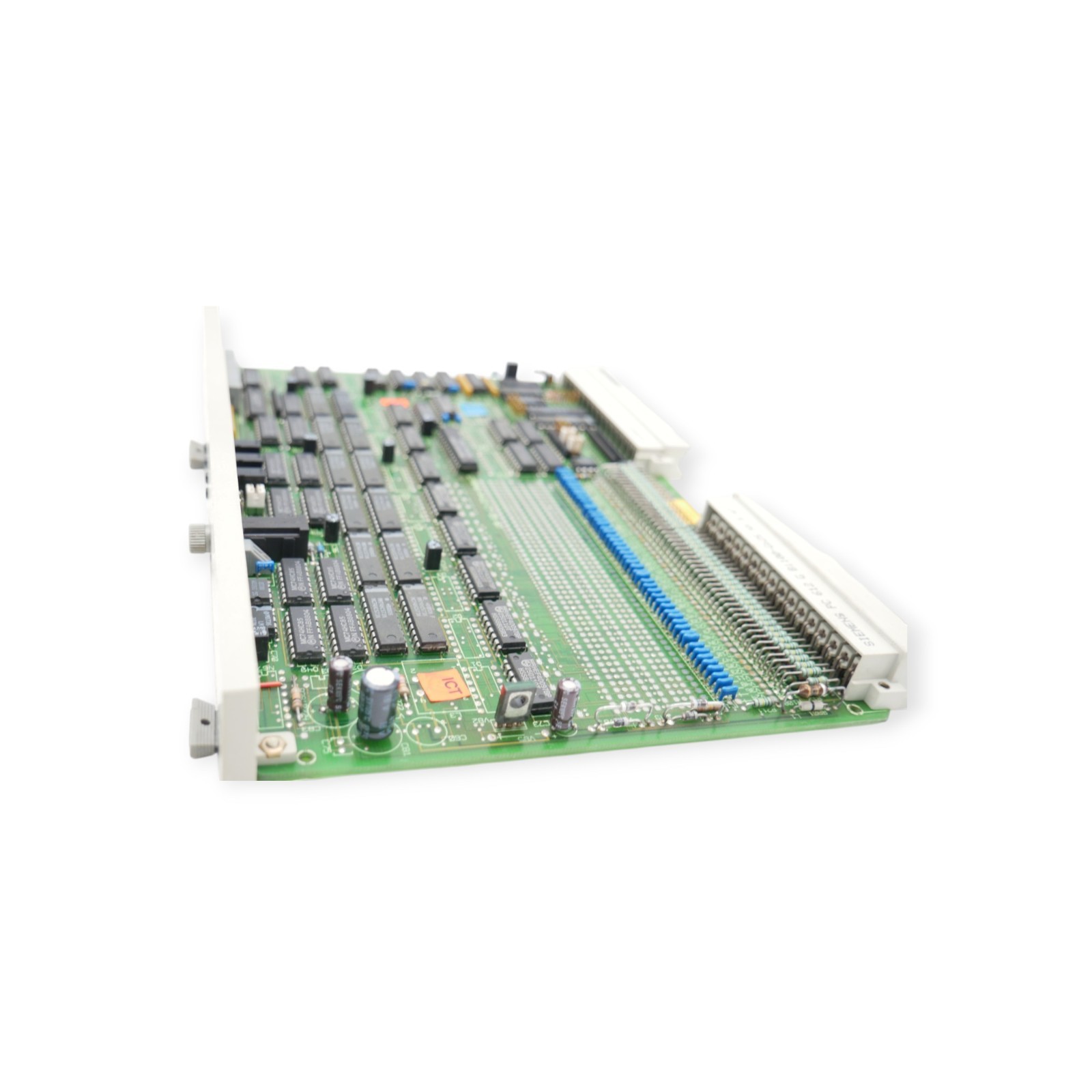 Siemens 5TE6711 Steckdose mit Kindersicherung – Bild 3