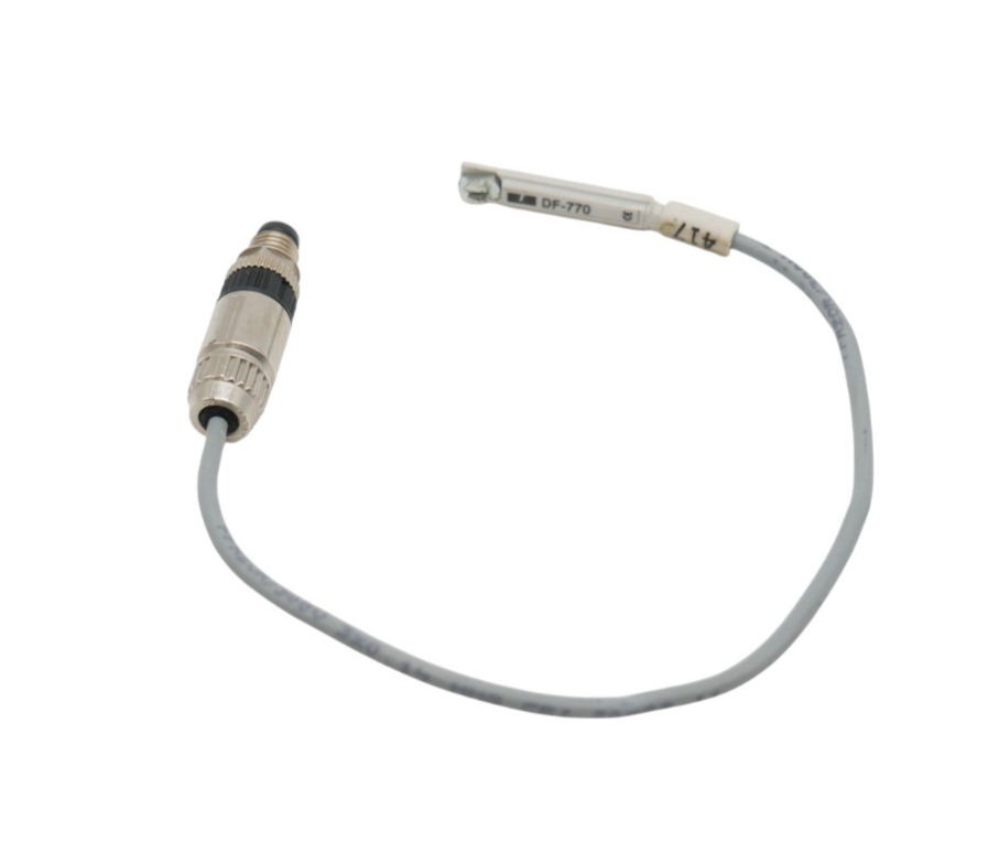 Näherungsschalter DF-770 + Kabel CEI 20-22