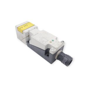 Siemens 3RG4041-6AG01 Induktiver Sensor BERO DC pnp IP65