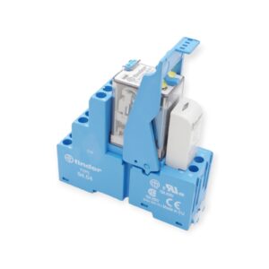 Finder Type 94.04 + 55.34.9.024.0040 Steckrelais + 99.02.9.024.99